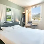 Hotel Saint Jean De Maurienne